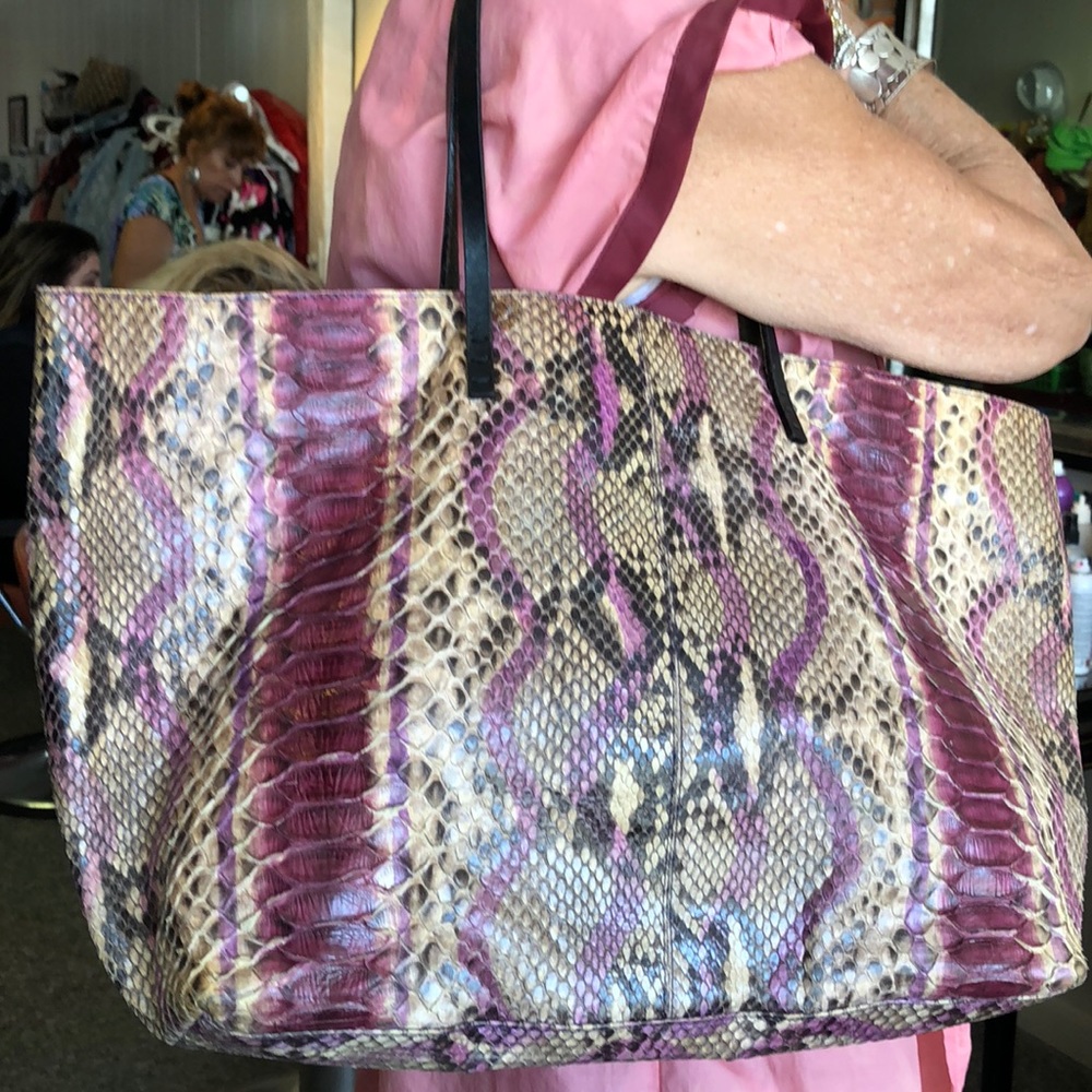 Python FENDI tote